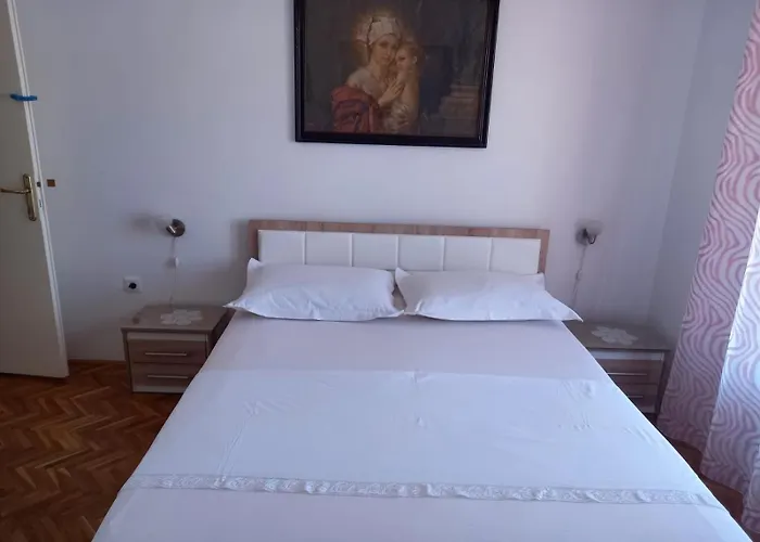 Apartments Goic