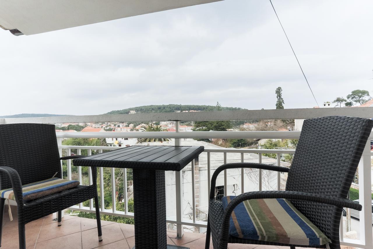 Goic Apartment Jelsa (Hvar)