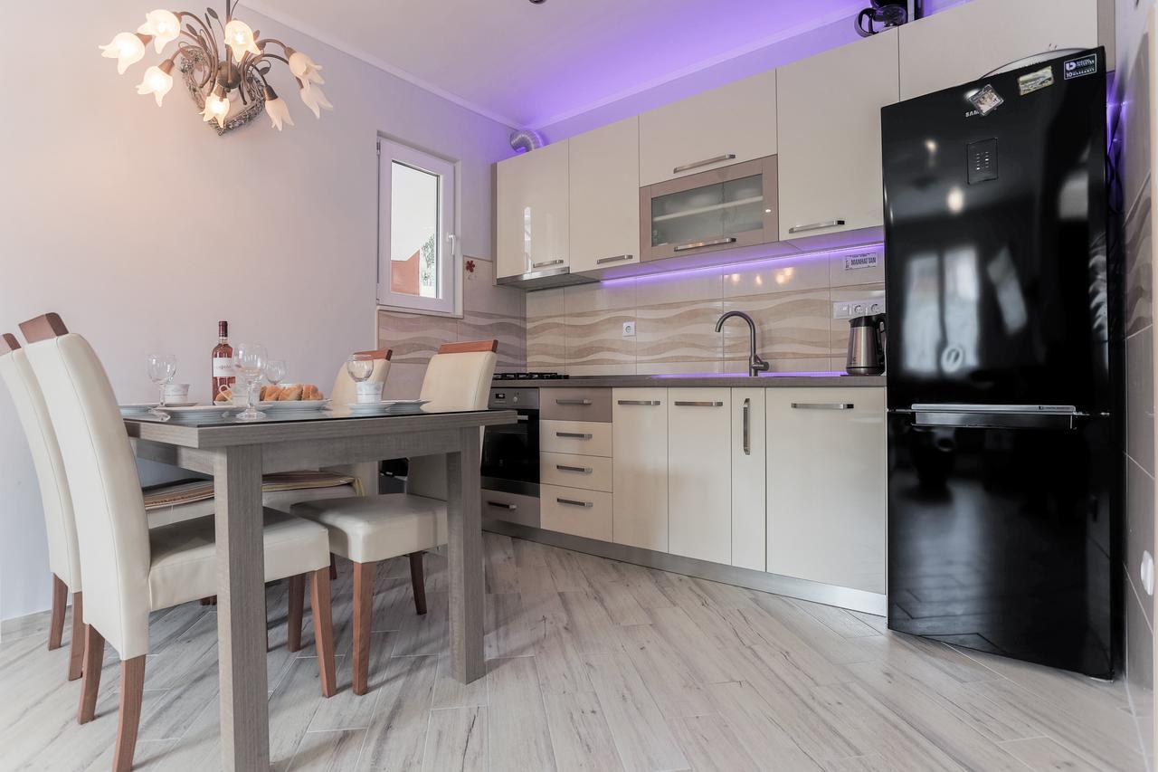 Goic Apartment Jelsa (Hvar)